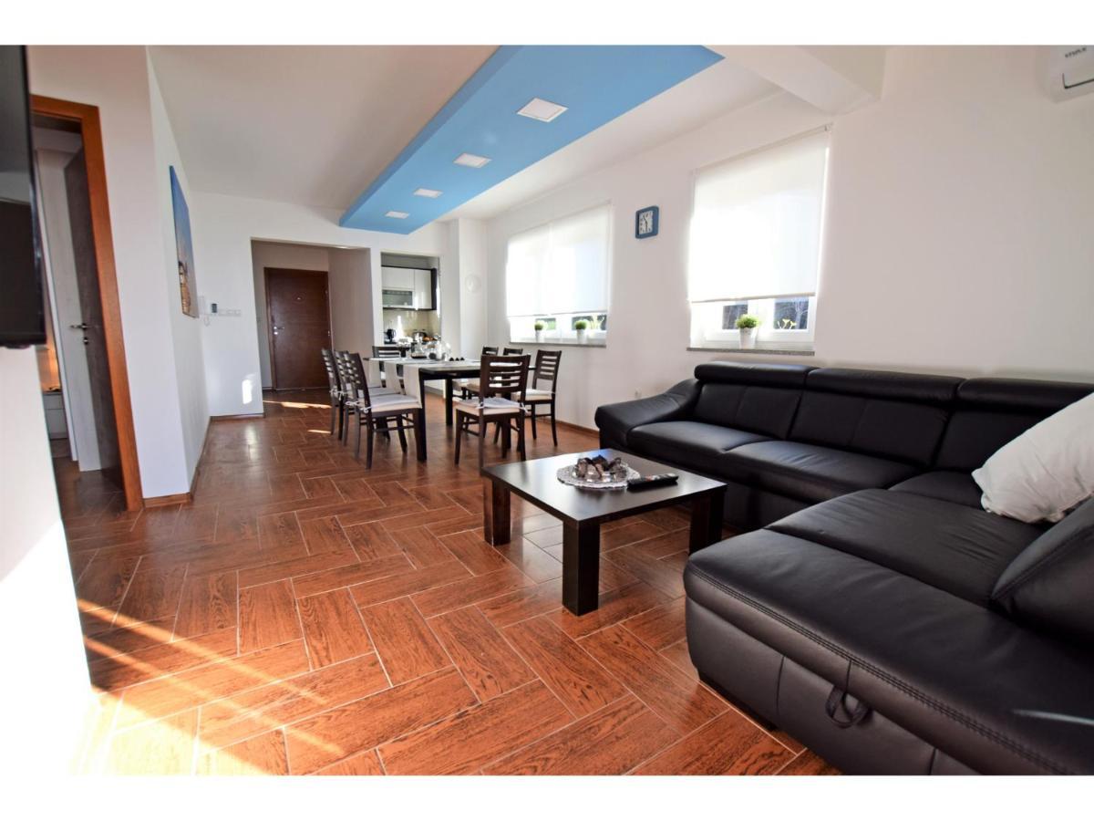 Apartment Dinko Rovanjska Esterno foto