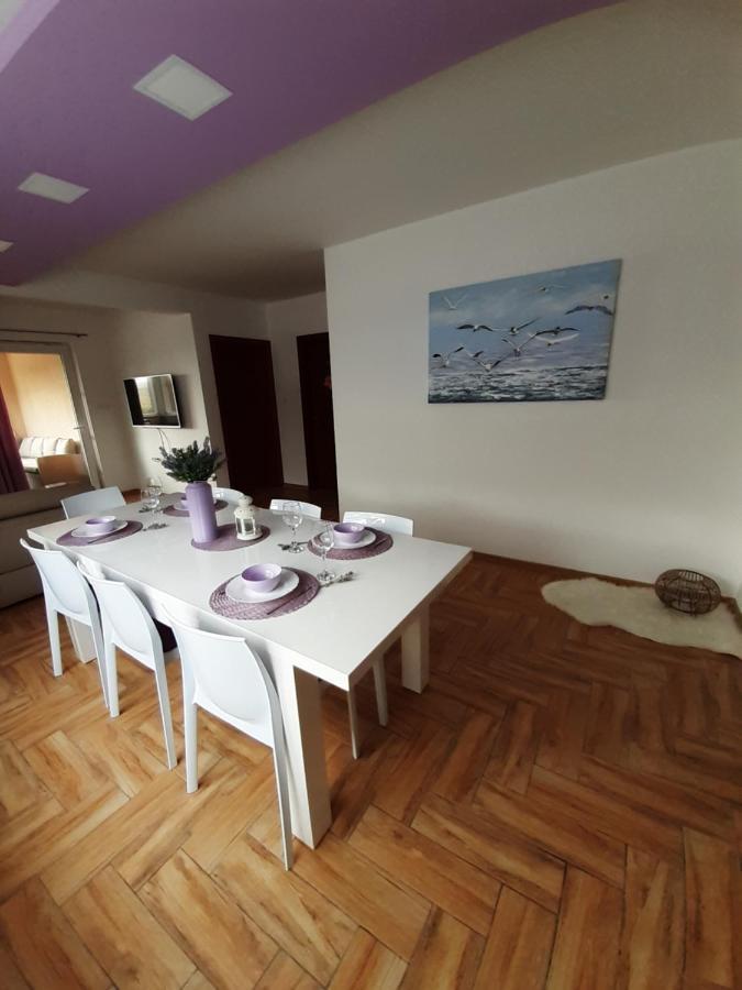 Apartment Dinko Rovanjska Esterno foto